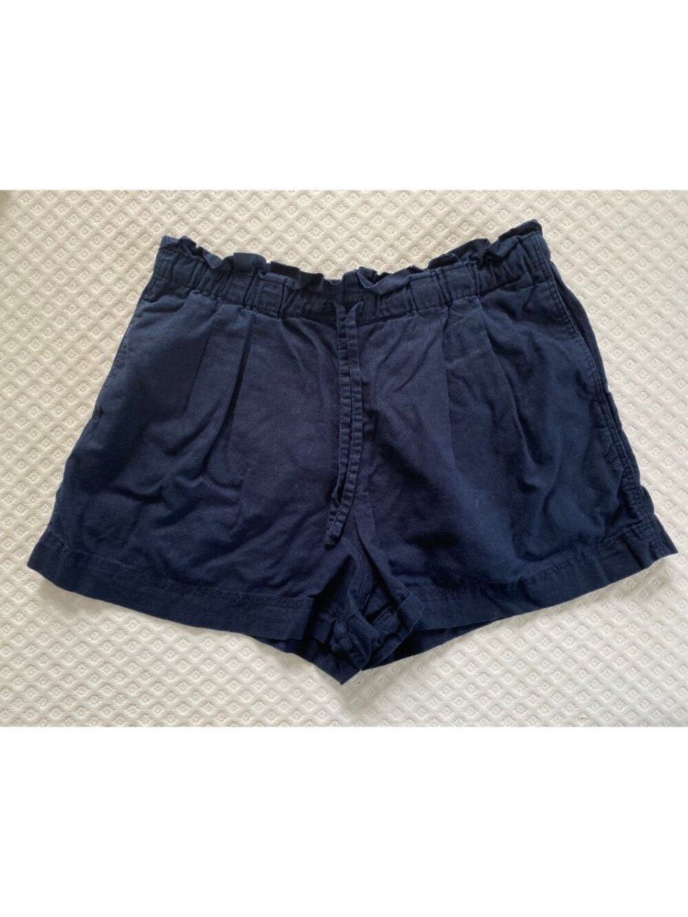 Uniqlo Tie-Waist Shorts, Large, Cotton-Linen Blend